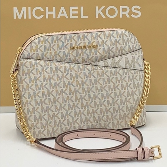 Michael Kors Handbags - Michael Kors Beige and Gold Women's BagMichael Kors jet set crossbody bag